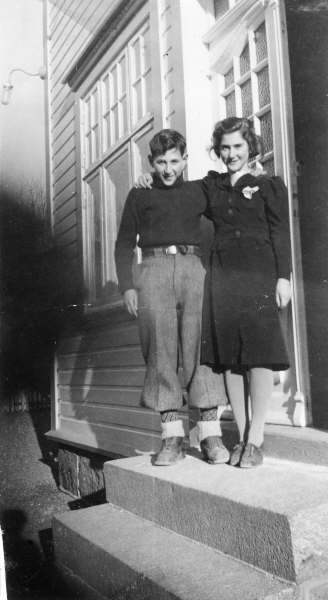 Frank Sachnowitz mit Schwester